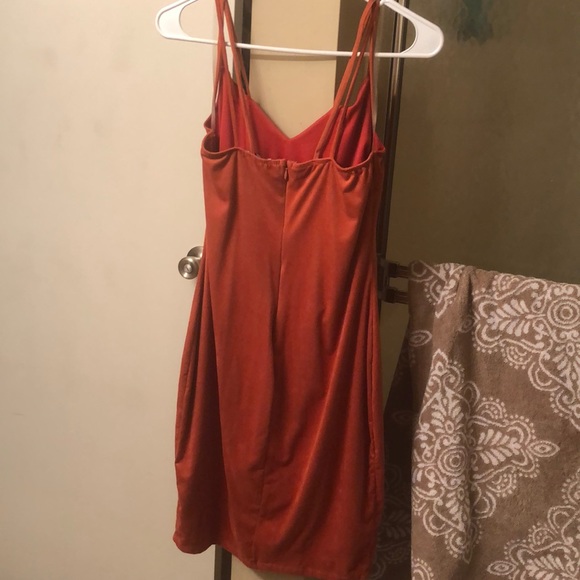 Dress - Picture 2 of 2